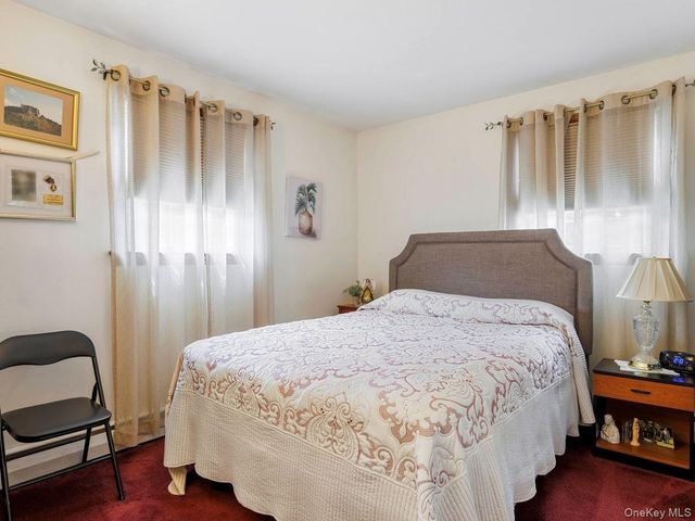 105 S Chapel Hill Road, Highland, NY 12528