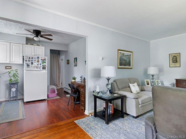 105 S Chapel Hill Road, Highland, NY 12528