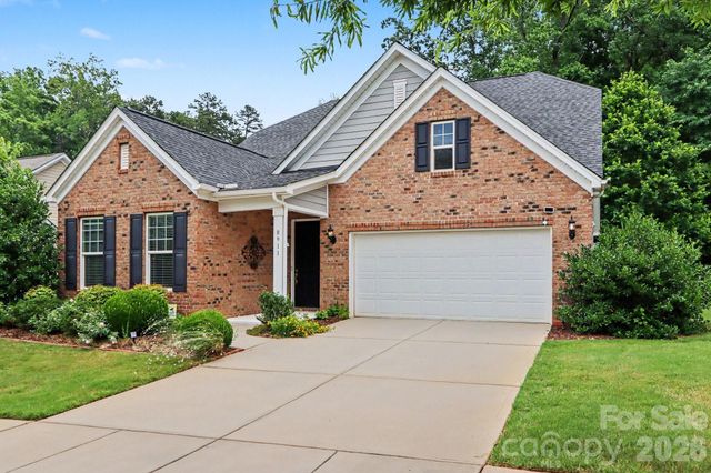 8911 Bur Lane, Huntersville, NC 28078