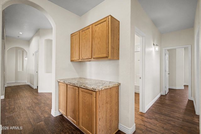 245 E SMOKE TREE Road, Gilbert, AZ 85296