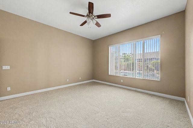 245 E SMOKE TREE Road, Gilbert, AZ 85296