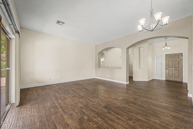 245 E SMOKE TREE Road, Gilbert, AZ 85296