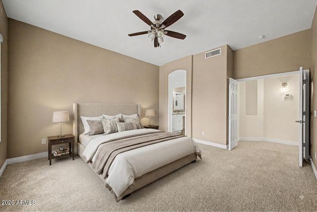 245 E SMOKE TREE Road, Gilbert, AZ 85296