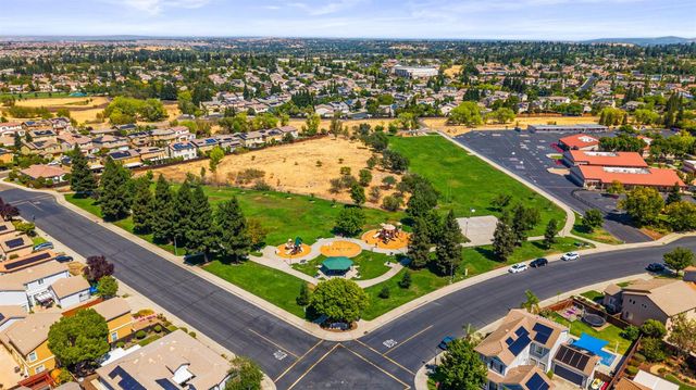 6532 Mystery Mountain, Rocklin, CA 95765