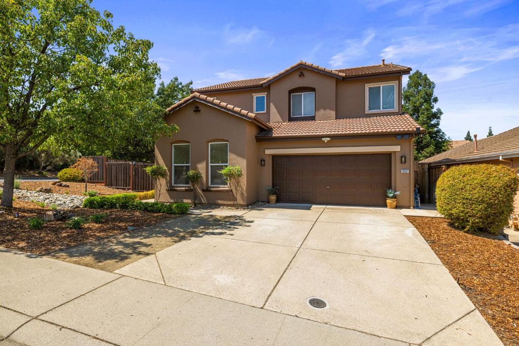 6532 Mystery Mountain, Rocklin, CA 95765