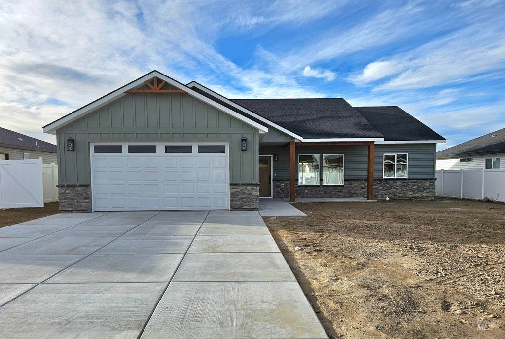 1309 18th Ave N, Jerome, ID 83338