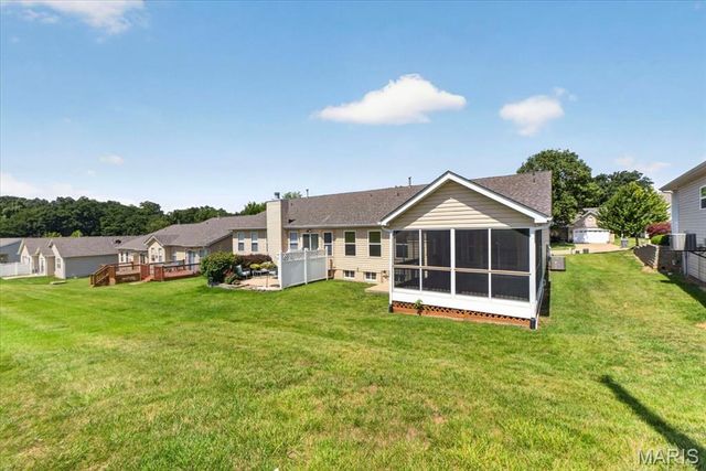 14 Thoreau Court, O'fallon, MO 63366