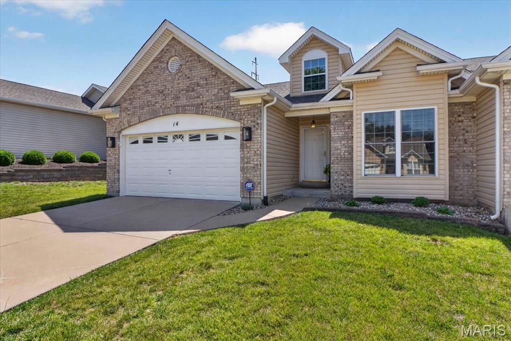 14 Thoreau Court, O'fallon, MO 63366