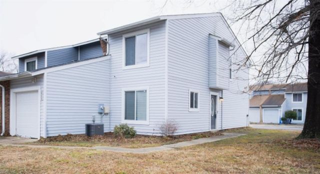 5900 Blackpoole LN, Virginia Beach, VA 23462