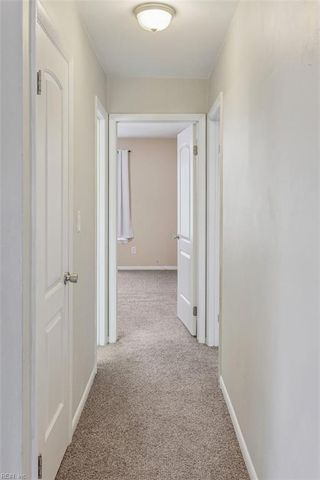 5900 Blackpoole LN, Virginia Beach, VA 23462