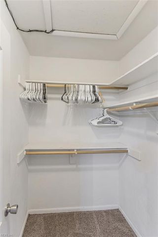 5900 Blackpoole LN, Virginia Beach, VA 23462