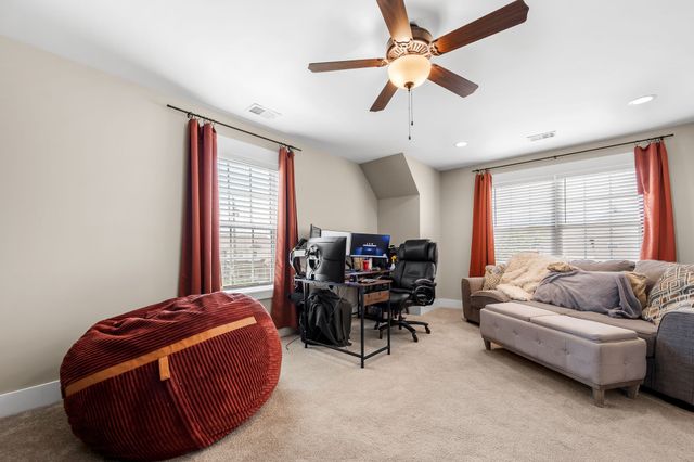 203 Canter Rd, Lascassas, TN 37085