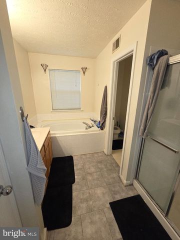 2304 LEYTON CT, Waldorf, MD 20603
