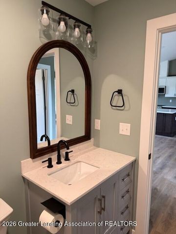 5259 E Clark Road, Bath, MI 48808