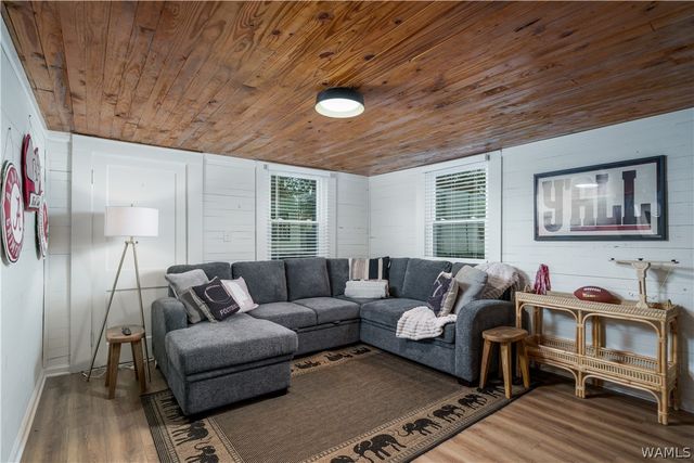 2207 20th, Northport, AL 35476