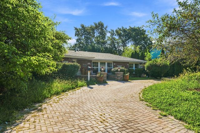 1124 Gael Drive, Joliet, IL 60435