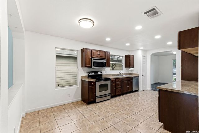 7230 Carriage Fern, San Antonio, TX 78249