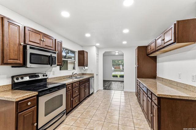 7230 Carriage Fern, San Antonio, TX 78249
