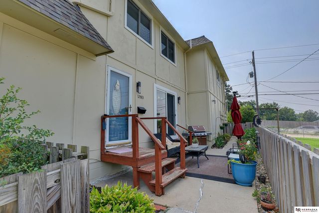 12583 Weir Street, Omaha, NE 68137