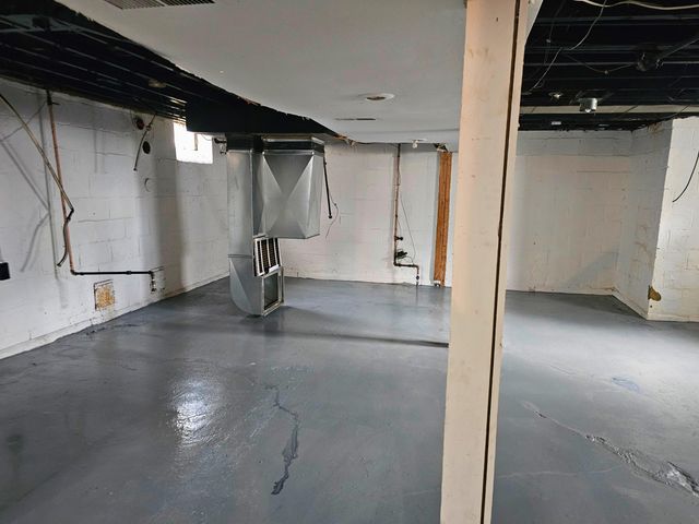 19161 Ardmore Street, Detroit City, MI 48235