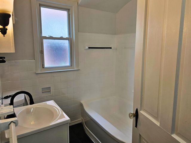 19161 Ardmore Street, Detroit City, MI 48235