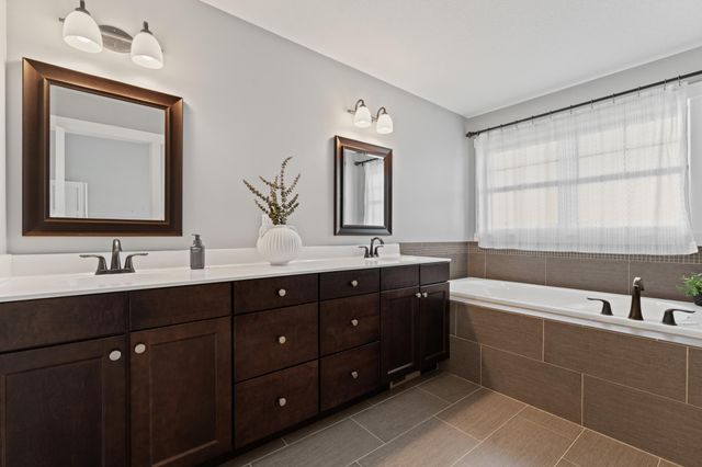 2260 Starburst Drive SW, Rochester, MN 55902