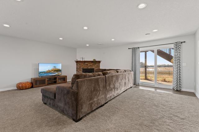 2260 Starburst Drive SW, Rochester, MN 55902