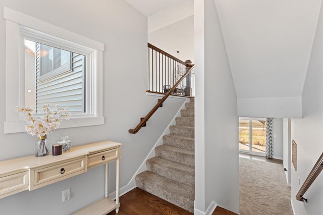 2260 Starburst Drive SW, Rochester, MN 55902