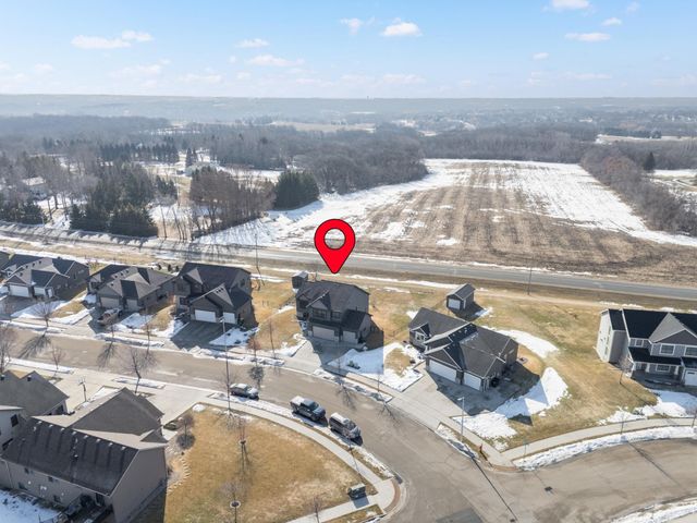 2260 Starburst Drive SW, Rochester, MN 55902