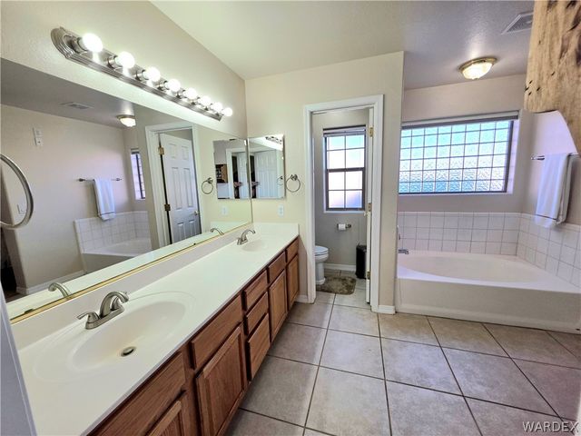 2092 Roy Rogers Way, Kingman, AZ 86409