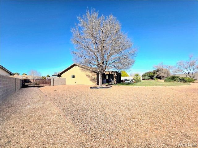 2092 Roy Rogers Way, Kingman, AZ 86409