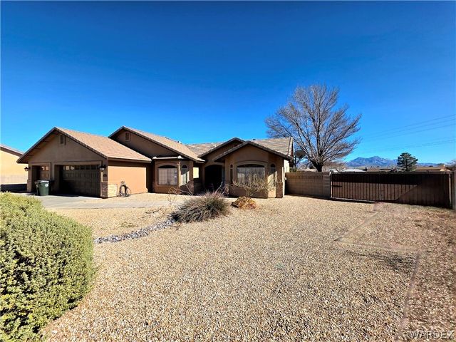 2092 Roy Rogers Way, Kingman, AZ 86409