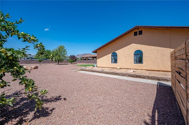 4100 N Skylark Road, Kingman, AZ 86409