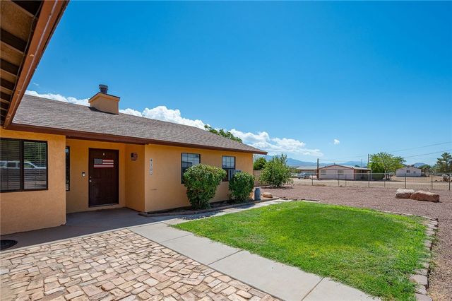 4100 N Skylark Road, Kingman, AZ 86409