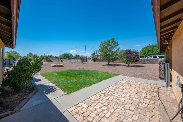 4100 N Skylark Road, Kingman, AZ 86409