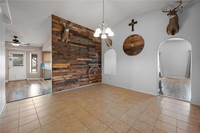 4100 N Skylark Road, Kingman, AZ 86409