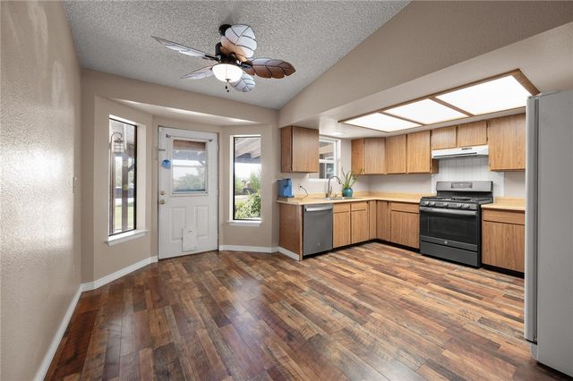 4100 N Skylark Road, Kingman, AZ 86409