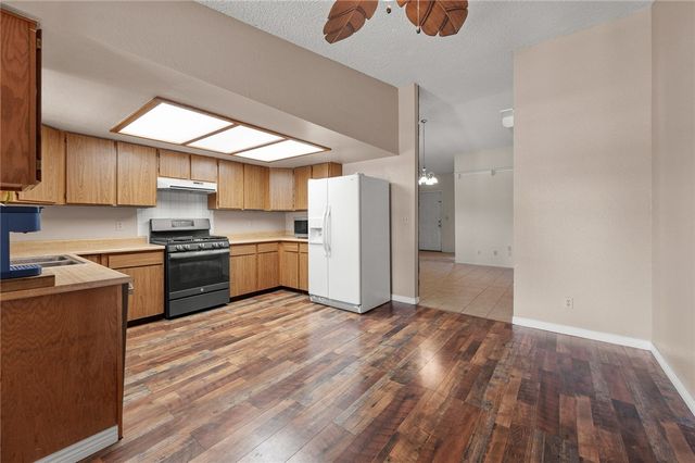 4100 N Skylark Road, Kingman, AZ 86409