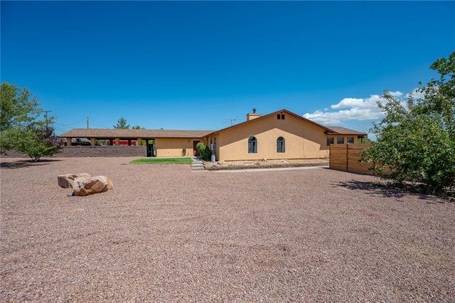 4100 N Skylark Road, Kingman, AZ 86409