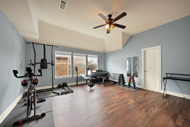 6959 Seabreeze Drive, Grand Prairie, TX 75054