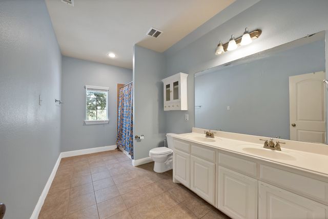 6959 Seabreeze Drive, Grand Prairie, TX 75054