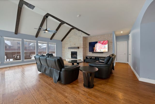 6959 Seabreeze Drive, Grand Prairie, TX 75054