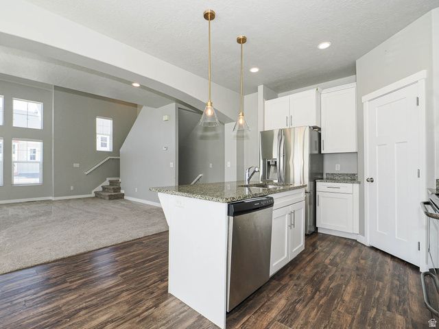 702 E 380 N, Vineyard, UT 84058