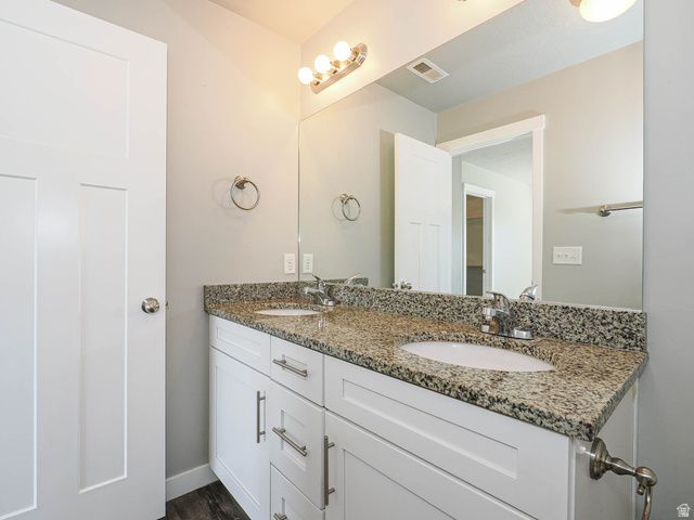 702 E 380 N, Vineyard, UT 84058