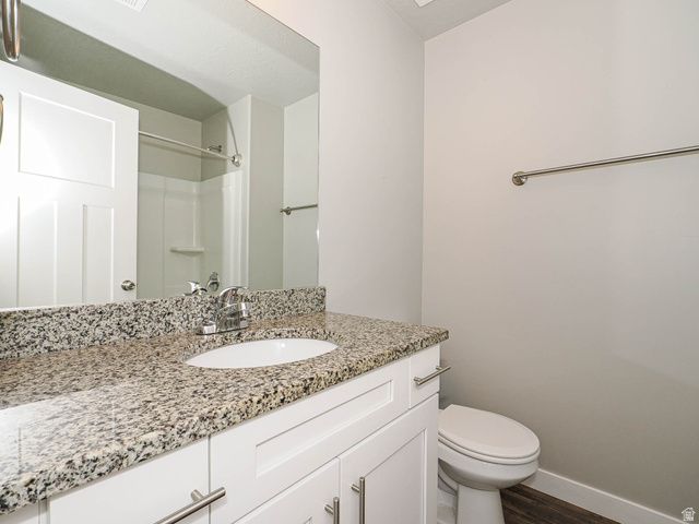 702 E 380 N, Vineyard, UT 84058