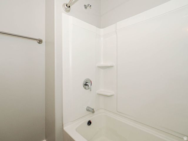 702 E 380 N, Vineyard, UT 84058