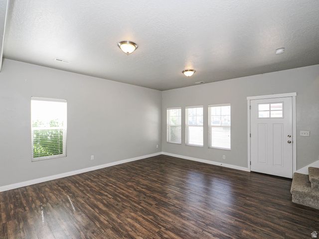 702 E 380 N, Vineyard, UT 84058