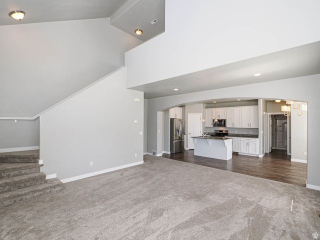 702 E 380 N, Vineyard, UT 84058