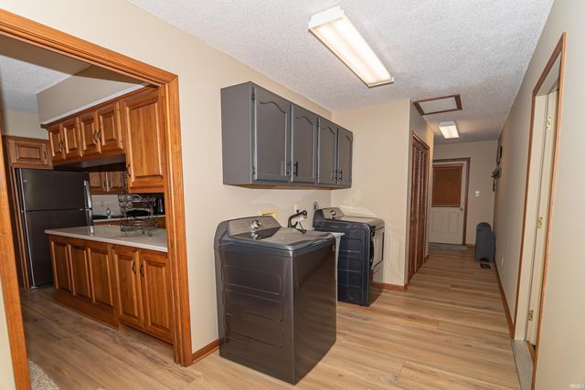 6409 Margot Way, Fort Wayne, IN 46835