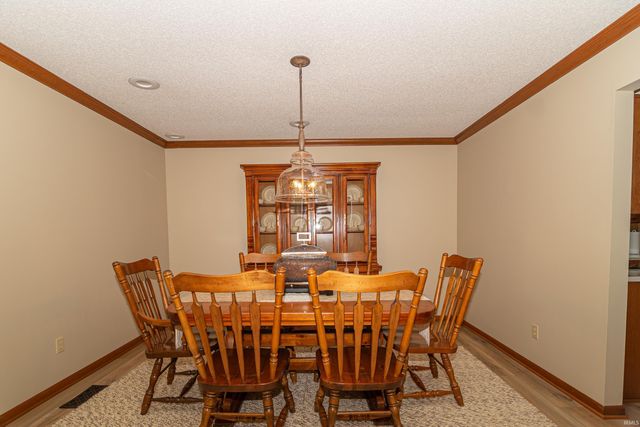 6409 Margot Way, Fort Wayne, IN 46835